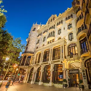 Casa Fuster G.l Monumento Отель Барселона
