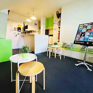 Penzion And Basic Universitat For Young