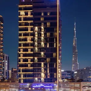 أجنحة رويال كونتيننتال 5*, دبي الإمارات العربية المتحدة